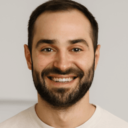 Олександр Кучеренко